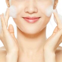 COSRX Salicylic Acid Daily Gentle Cleanser - Image 4
